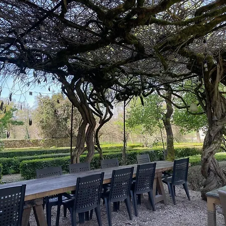 Historic Mansion By River *