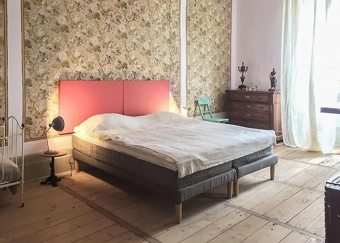 Historic Mansion By River Ferienhaus *