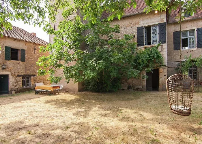 Historic Mansion By River * Cenevieres